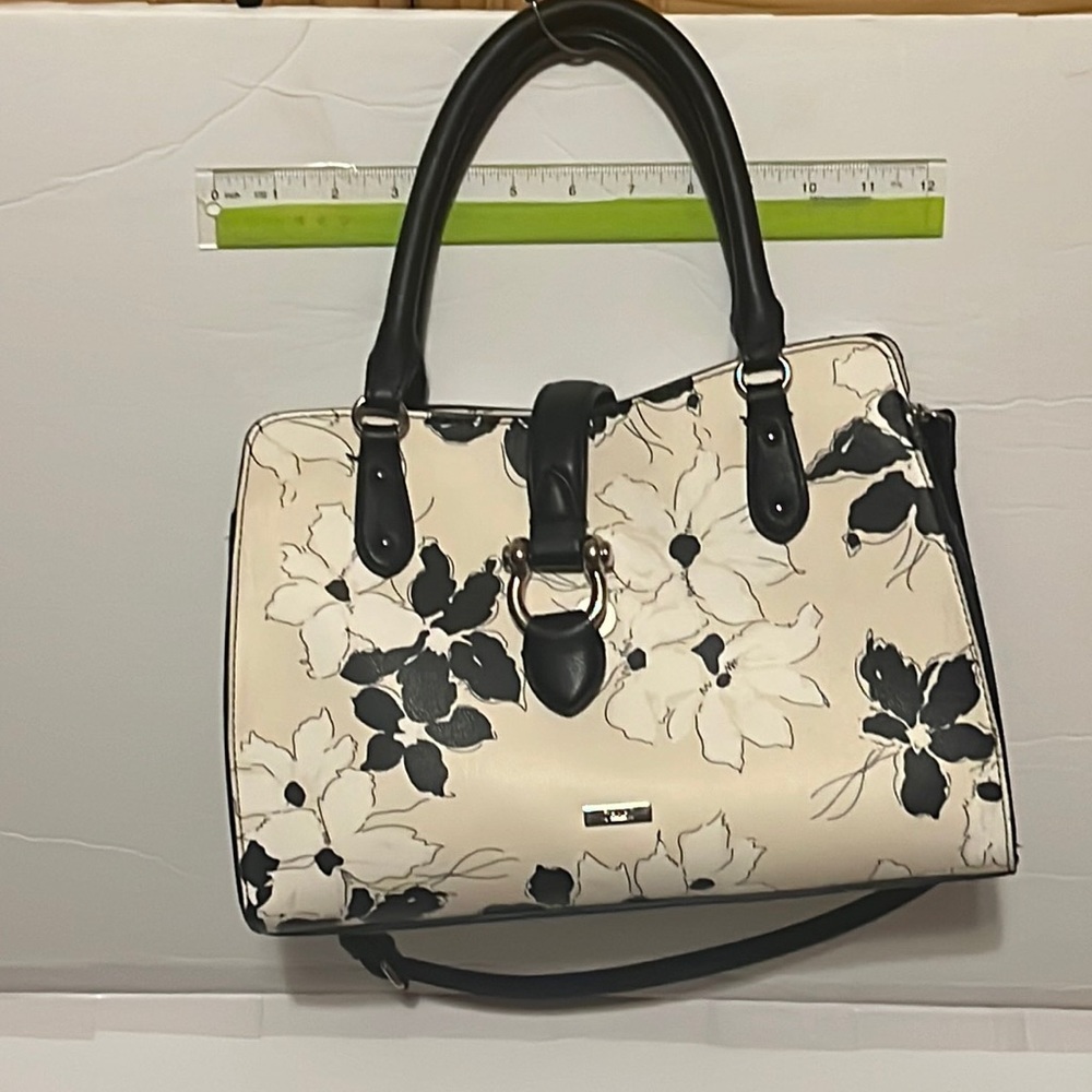 Womens purse